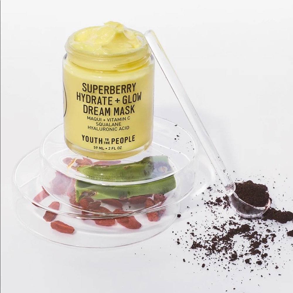 YTTP Superberry Hydrate + Glow Dream Mask